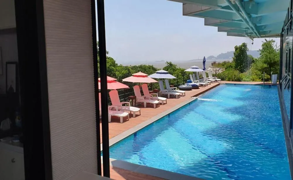 Ongjin Pajama Blues Hotel Incheon
