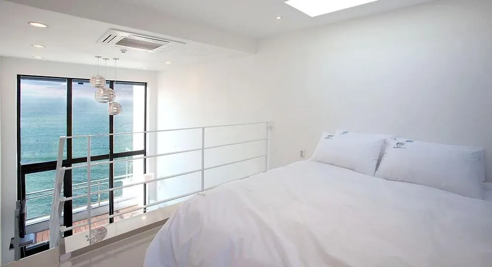 Ongjin Pajama Blues Hotel Incheon Guest house