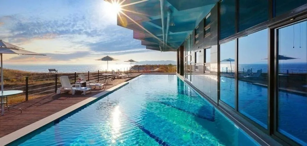 Ongjin Pajama Blues Hotel Incheon 4*,